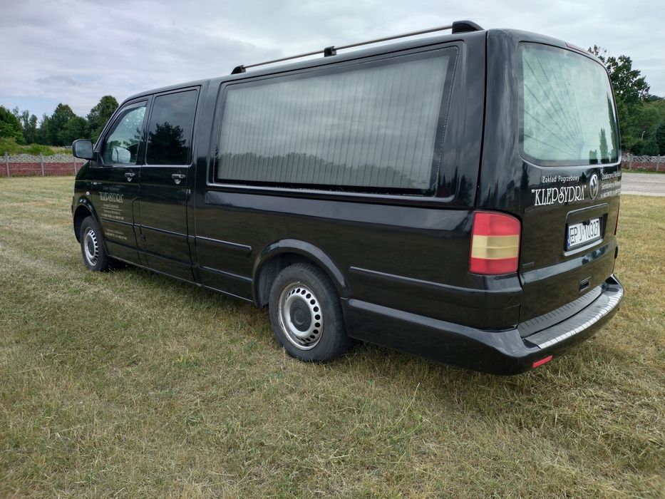 Volkswagen Transporter T5 karawan pogrzebowy funeralny cena brutto