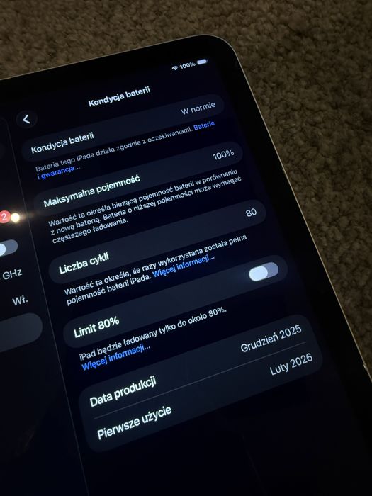 IPAD 11gen + APPLE Pencil (usb c)+case zamykany do ipada