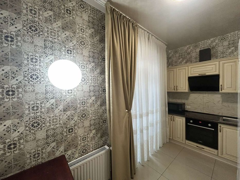 Оренда 2-х кімнатної квартири ЖК Театральний