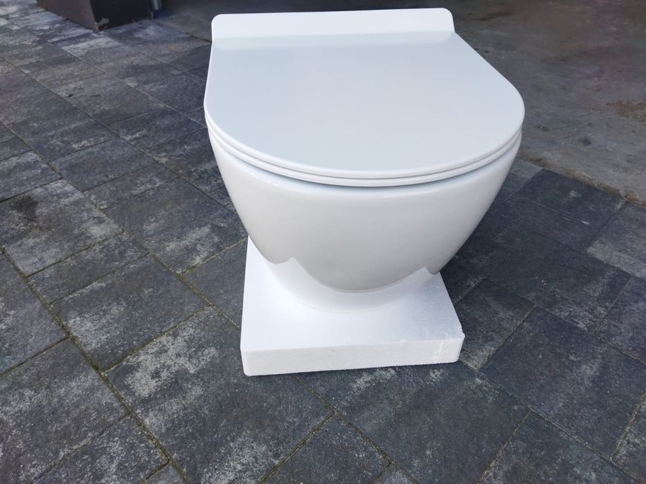 Miska misa wisząca WC Lavita  Sinto 2.2 NOWA Biała