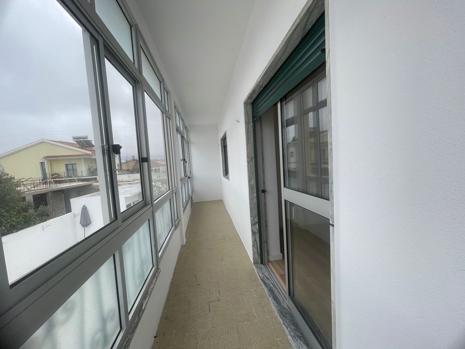 Andar de moradia T5 Fernão Ferro