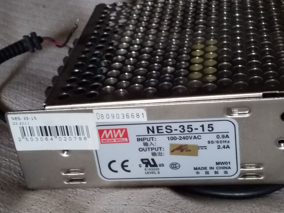 блок питания  12в 2,5а,раб.для светодиодных лент,