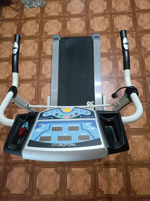 Бігова доріжка Fitness Master 1701, електрична, складана