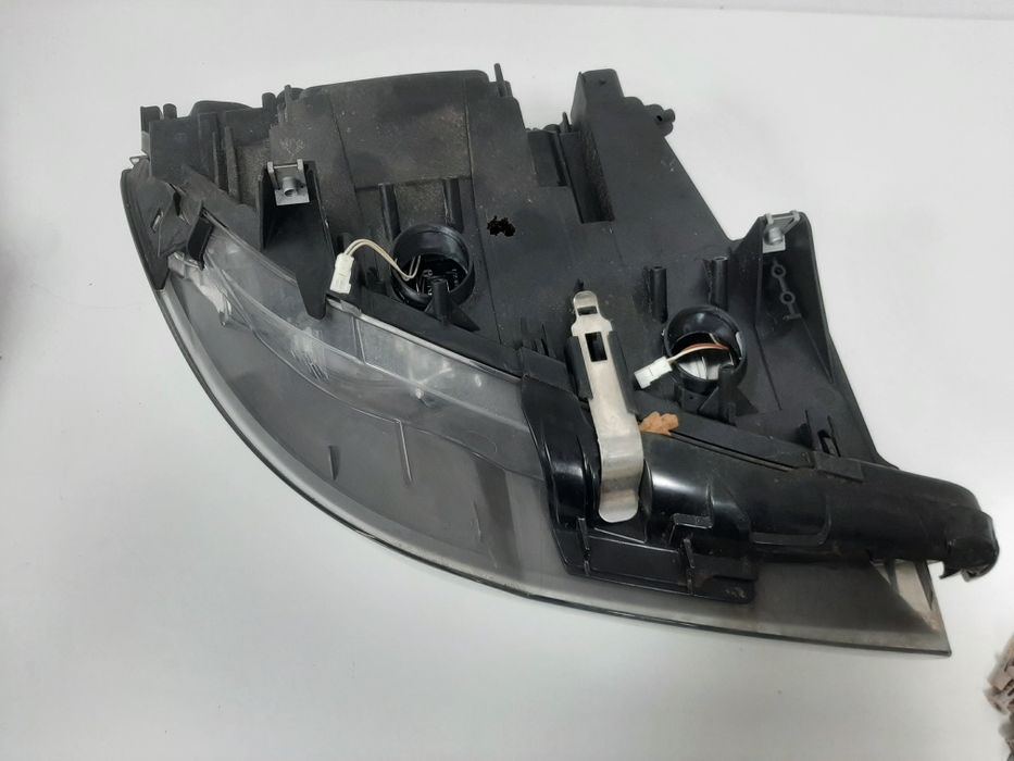 BMW serie 5 F10 / F11 optica / farol usado