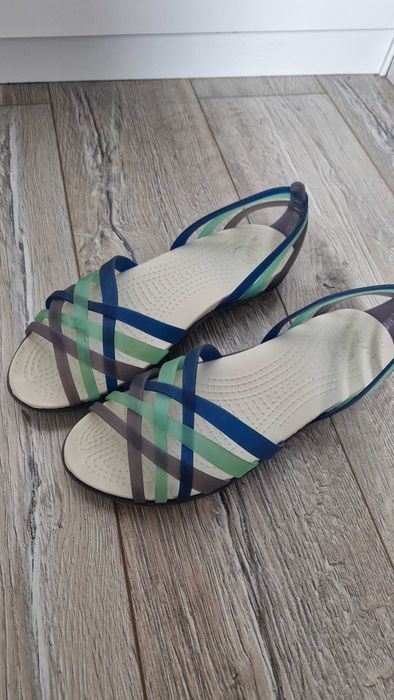 Sandały crocs huarache