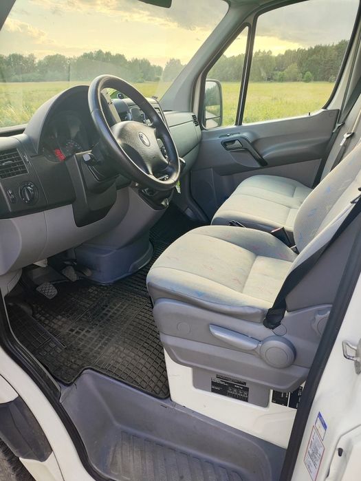 VW CRAFTER 2.5tdi średniak klima, hak, dobry stan