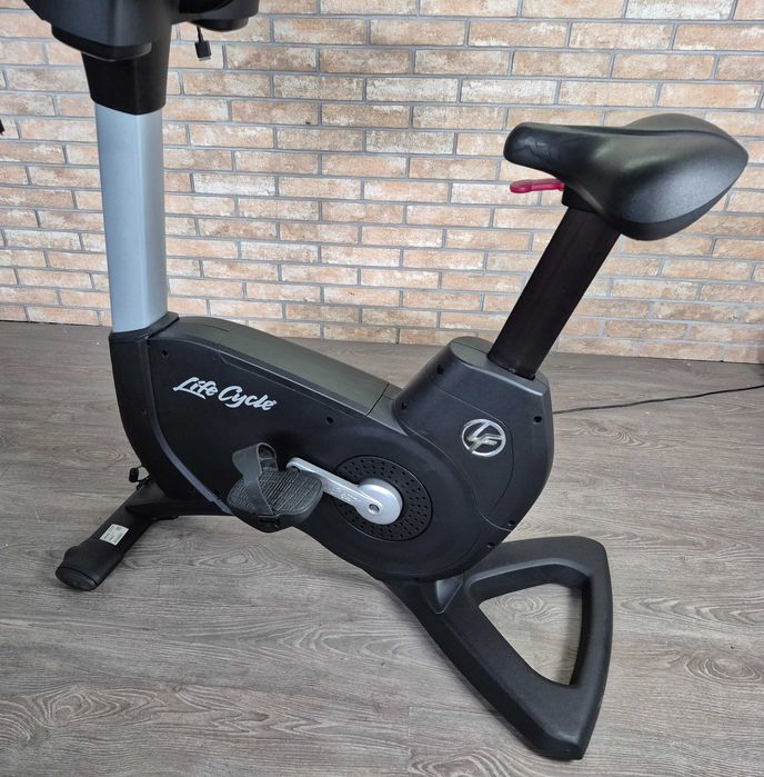 Велотренажер Life Fitness 95CS