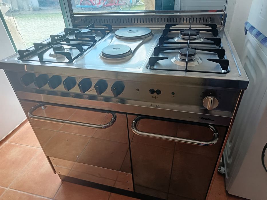 Fogão inox 4 bocas gás e 2 eletricas Tróia