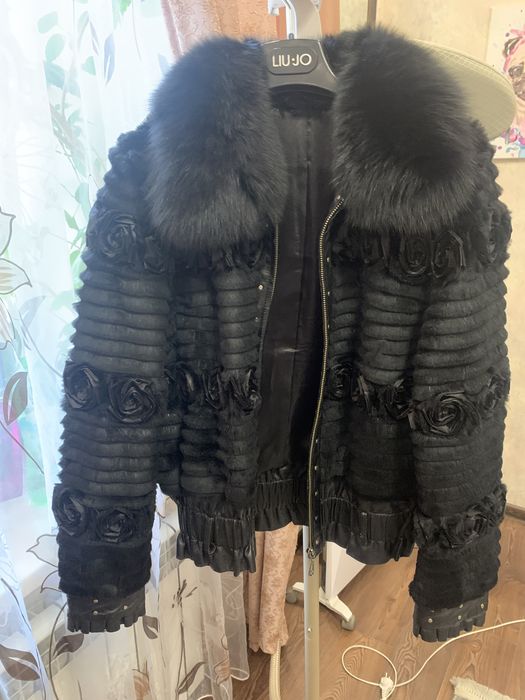 Продам, , куртки, жилеты. Состояние отличное