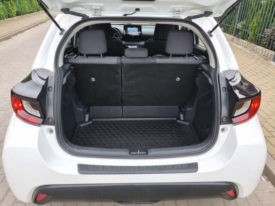 Toyota YARIS IV hybrid 2022