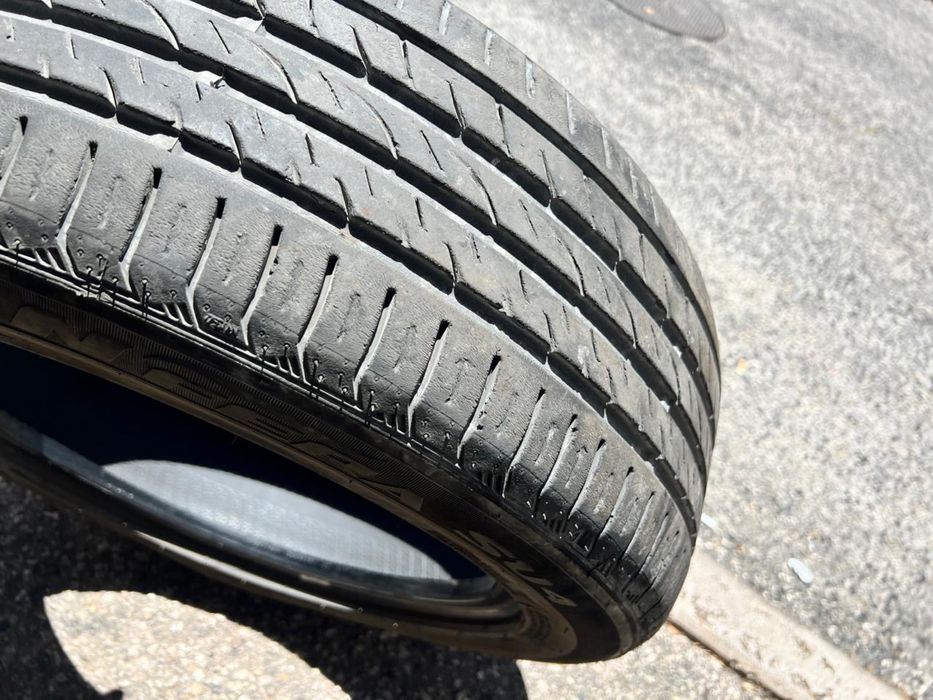 215/55/17 Nexen 2 pneus