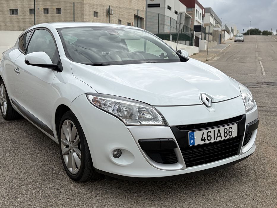 Renault Megane Coupe 1.5DCI 110cv Dynamique S Nacional em estado Irrepreensível como Novo foto 3