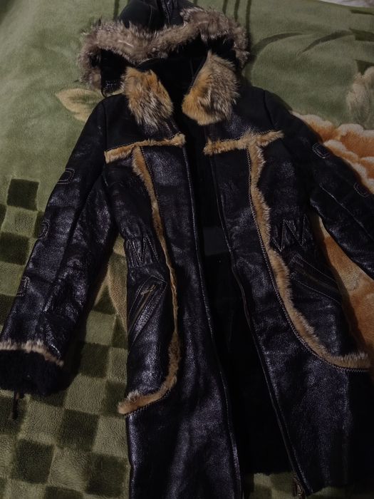 Продам дубльонку з капюшоном