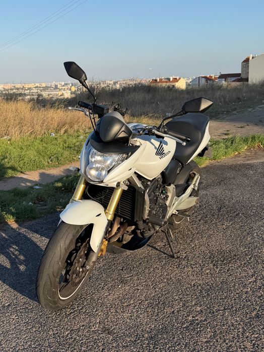 Motociclo honda hornet