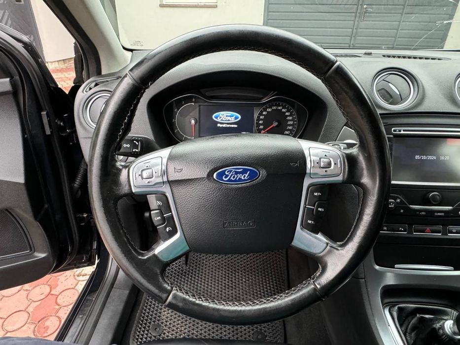 Ford Mondeo 4   2013 рік