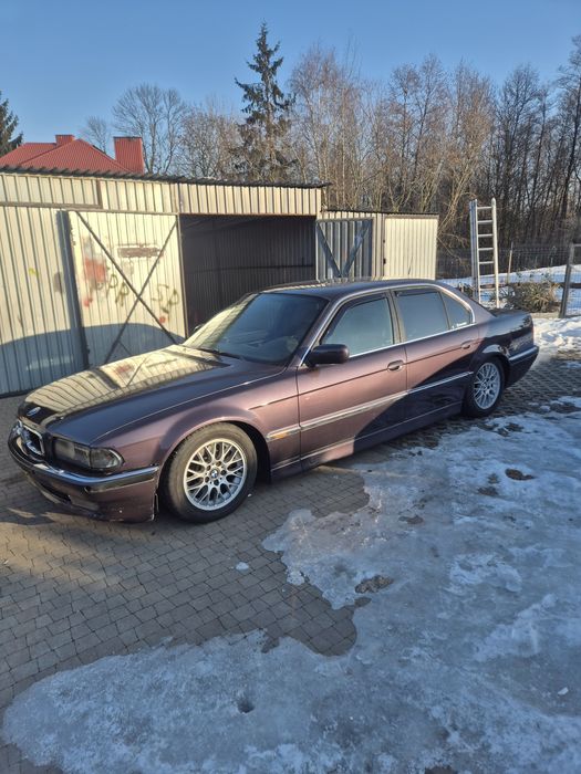 Bmw e38 seria 7 m60b40