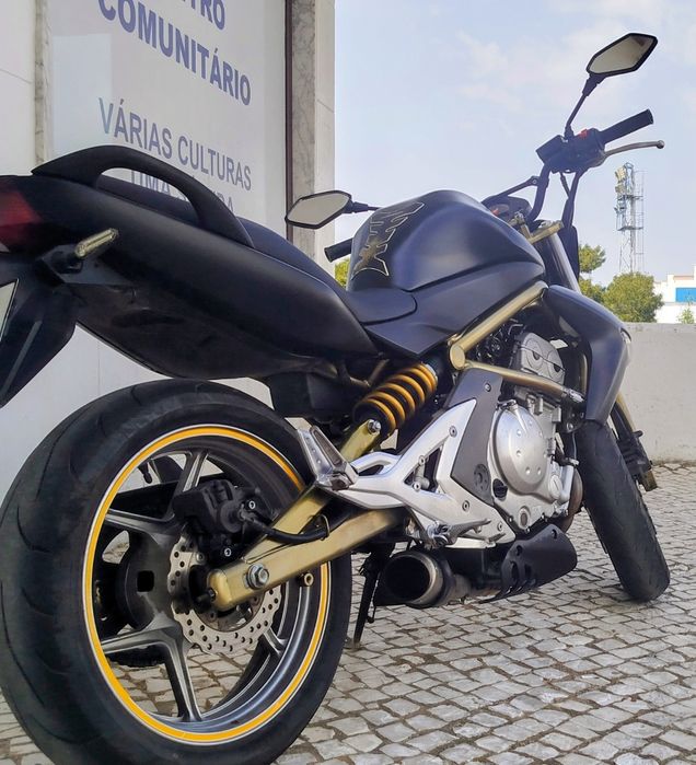 Kawasaki ER6N 650cc 2006 24.000 km