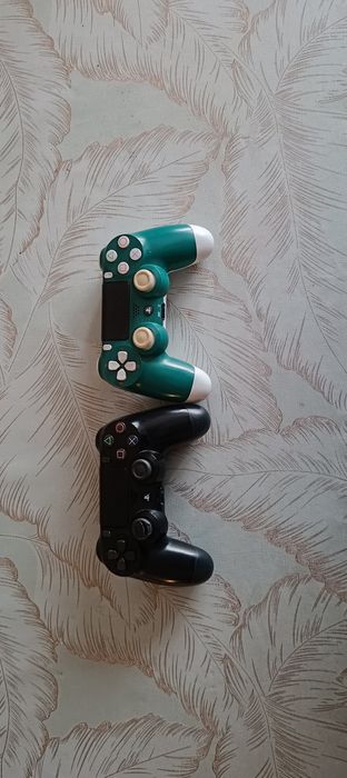 Геймпади для PS4