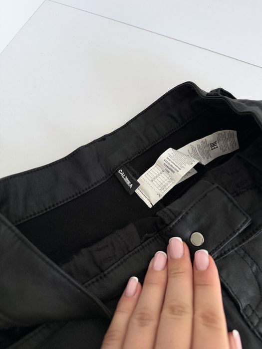 Шкіряні Штани з еко шкіри з напиленням Calzedonia