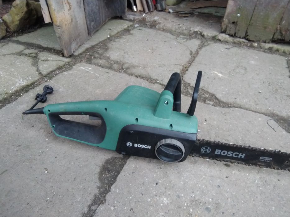 Sprzedam piłę elektryczną Bosch sprawna