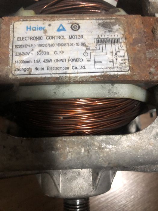 Двигатель стиральной машины indesit WISL 102