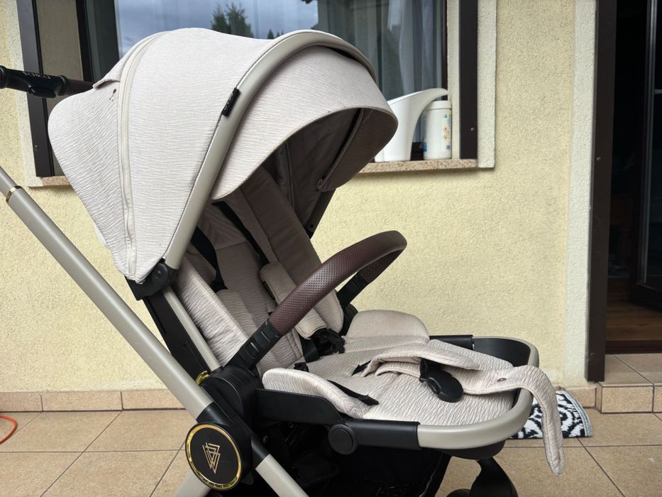 Używany wózek Venicci Tinum Upline 2w1