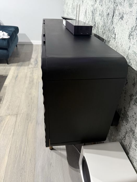 Komoda mango czarna