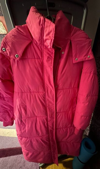 Продам пуховик зимовий теплий