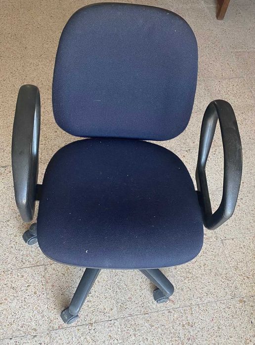 Cadeiras de escritório azuis