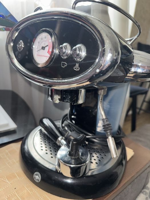 Продам кофе машину