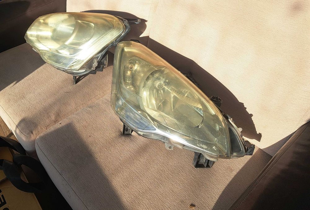 Farol Citroen Berlingo Direito e Esquerdo , usado original