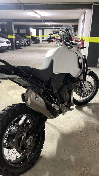 Ducati Desert x 2022