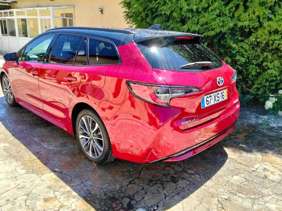Toyota Corolla 1.8 Hybrid e-CVT Bi-Tone (2019) – 84.498 km