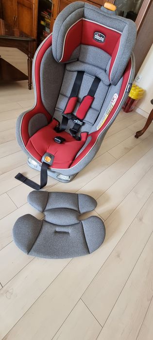 Автокресло CHICCO NextFit  5-40кг