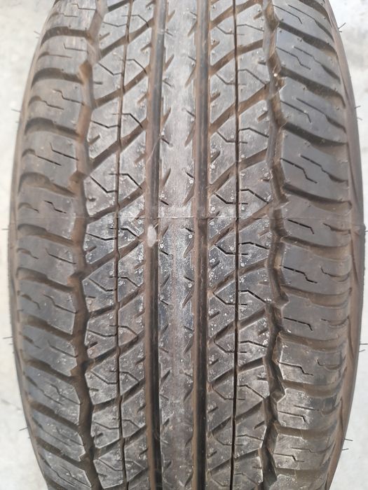 Pneu Dunlop AT20 Grandtrek  245/65/17 como  novo