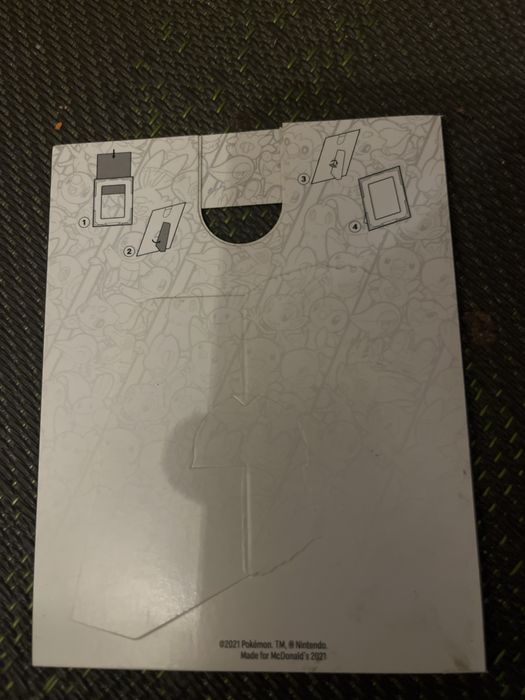 Varios Artigos 25°Aniversário Pokémon McDonalds