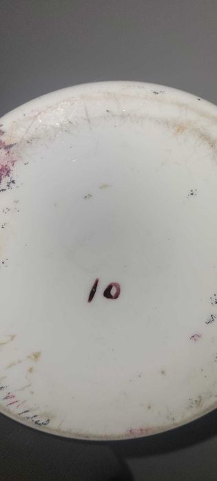 Antigo Candeeiro a Petróleo em Vidro Opala Pintado à Mão