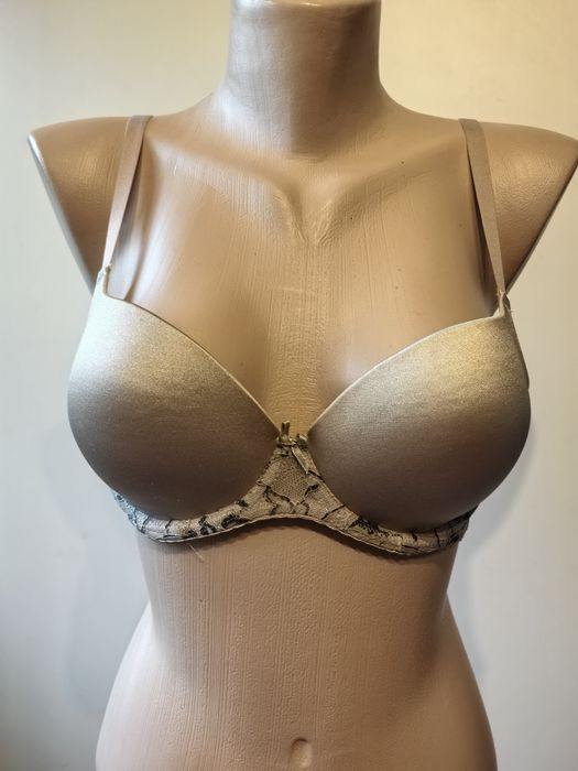 Mediolano biustonosz damski push up rozm 70 C, koronka, fiszbiny, beż