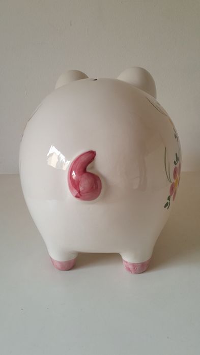 Mealheiro pintado á mão.