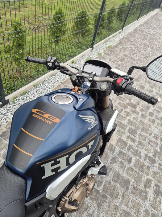Cb650r quickshifter kat. A2 piekny stan
