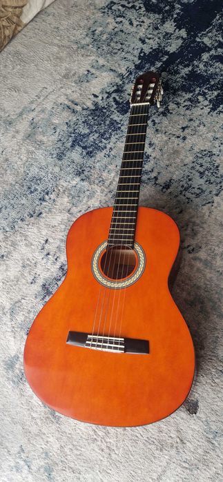 GUITARRA EM óptimas  condições