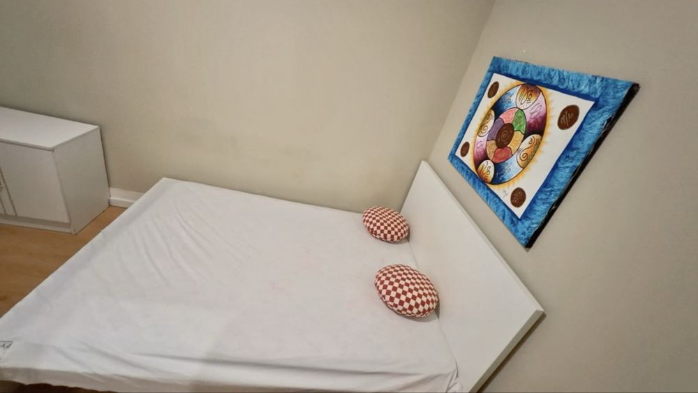 Quarto para arrendar na graça a 10 minutos da estaçao santa polonia