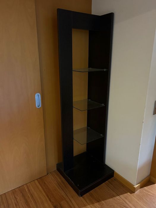 Mobilia de sala vermelha