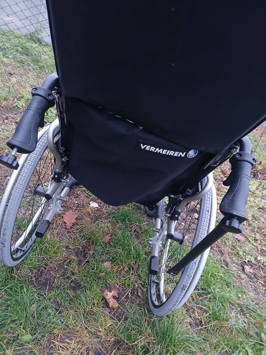 Wózek inwalidzki Vermeiren V300 30 stopni  stan bardzo dobry