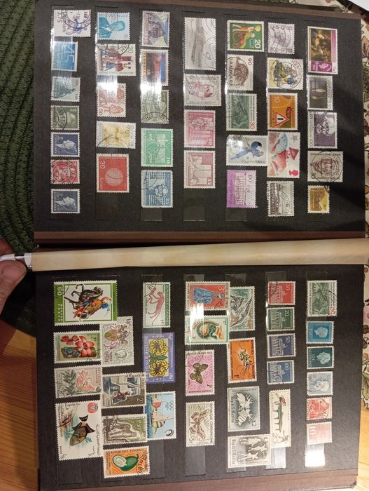 Klaser ze znaczkami - zagraniczne