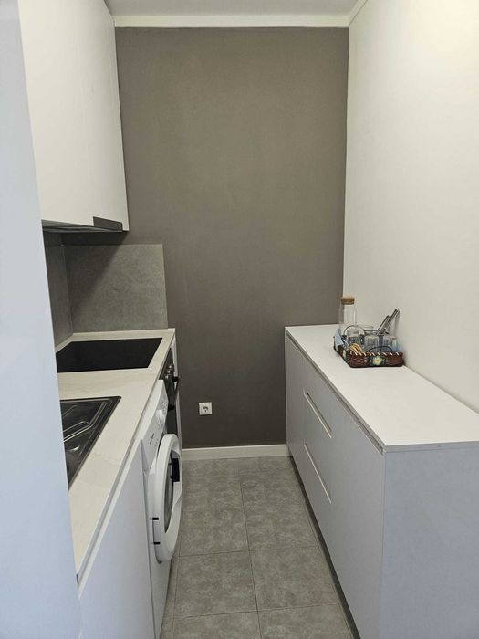Apartamento T1 para Arrendamento – Excelente Localização em Vila Nova de Gaia