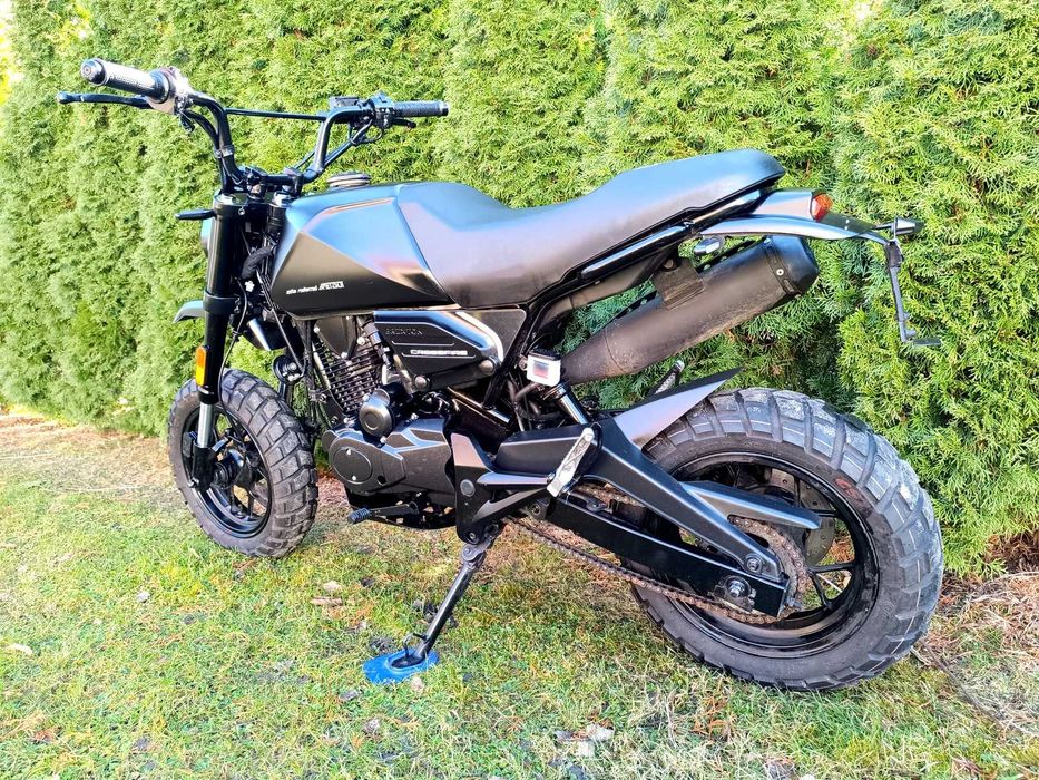 Brixton Crossfire 125 mini monkey kamper dax msx grom camper honda