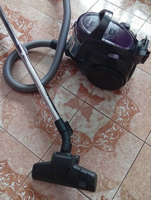 Пилосос Bosch в гарному стані