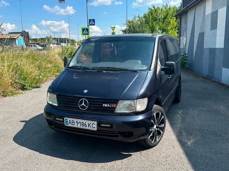 Продам Vito у гарному стані.