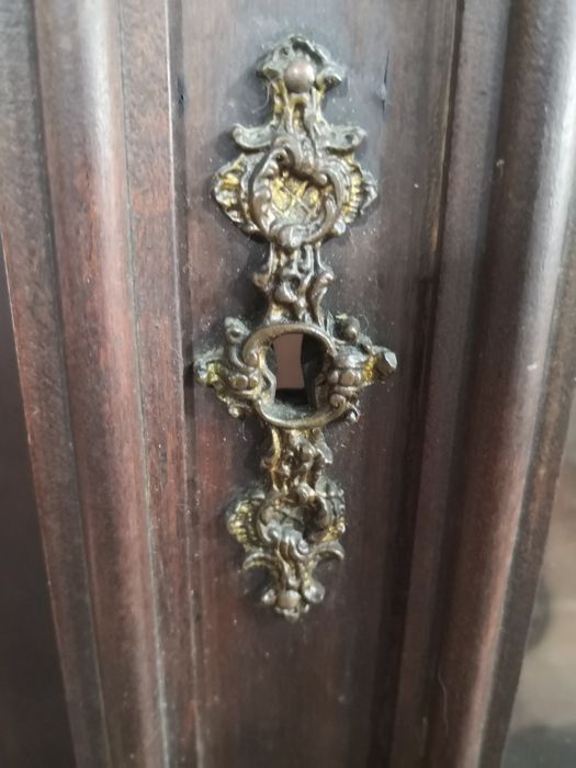 Vitrine muito antiga